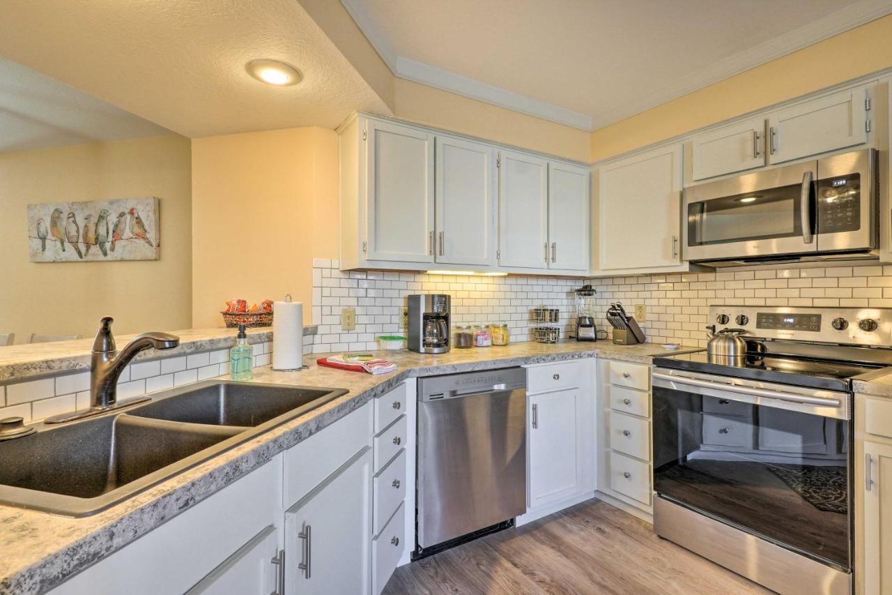 Walk-In Condo At Pointe Royal Resort With King Beds! Branson Extérieur photo