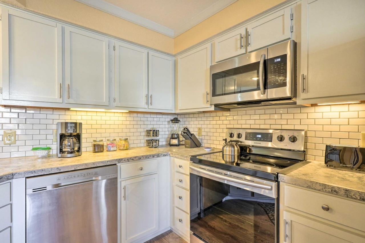 Walk-In Condo At Pointe Royal Resort With King Beds! Branson Extérieur photo